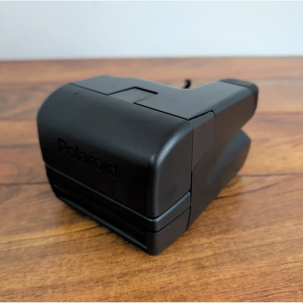 Polaroid One Step Close Up 600 Film Instant Camera Vintage Black W/ Box & Strap